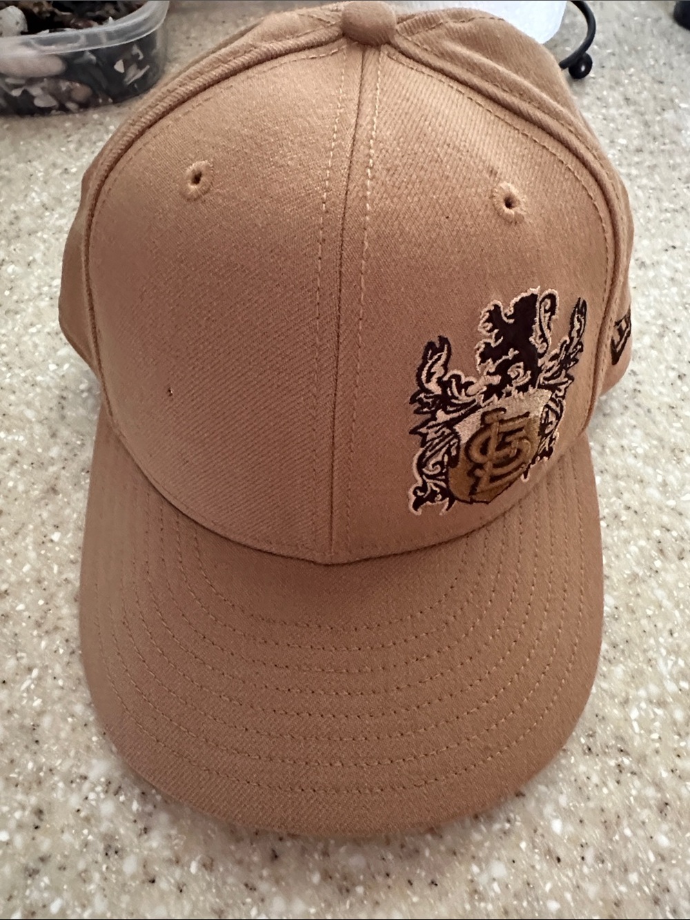 New Era 59FIFTY 7 1/4 St. Louis cardinal’s Tan Baseball Cap